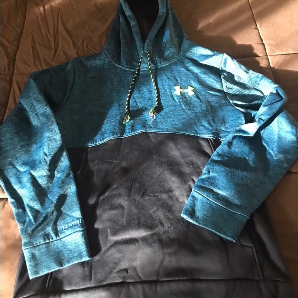 Woman’s under armour